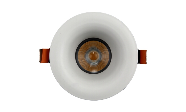 華輝照明專業生產LED筒燈，COB筒燈，全國行業領先，服務過全國各類工程達2000家。