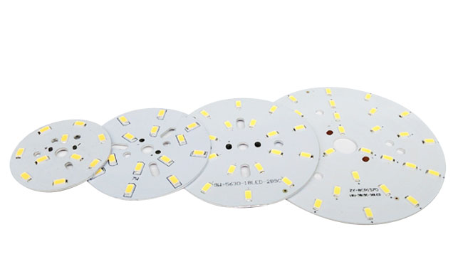 廣東筒燈，led筒燈，筒燈廠家，COB筒燈知名品牌華輝照明，公司產(chǎn)品通過3C、CE、UL、VDE等國內(nèi)外權(quán)威認證。