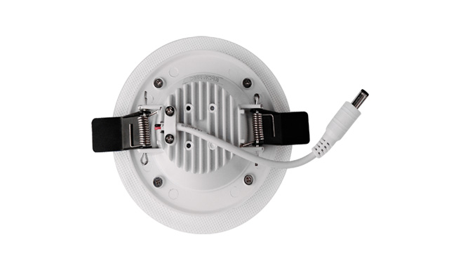 華輝照明成立于1987年，是一家專業生產面板燈,led面板燈,面板燈廠家,直發光面板燈，側發光面板燈的大型企業。