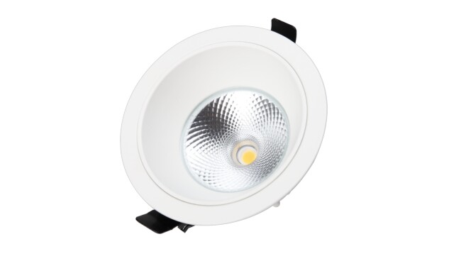 華輝照明專業(yè)生產(chǎn)LED筒燈,COB筒燈,全國行業(yè)領(lǐng)先,服務(wù)過全國各類工程達(dá)2000家。 華輝照明專業(yè)生產(chǎn)LED筒燈,COB筒燈,全國行業(yè)領(lǐng)先,服務(wù)過全國各類工程達(dá)2000家。