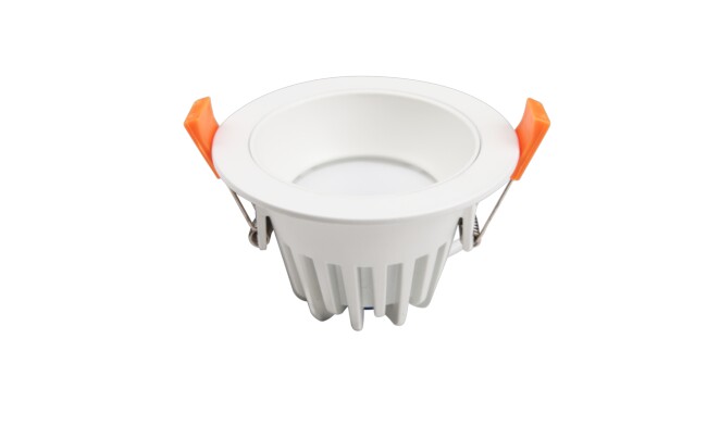 華輝照明LED筒燈驅(qū)動為恒流隔離外置驅(qū)動,便于安裝維護,與光源板實現(xiàn)完美匹配。 華輝照明LED筒燈驅(qū)動為恒流隔離外置驅(qū)動,便于安裝維護,與光源板實現(xiàn)完美匹配。