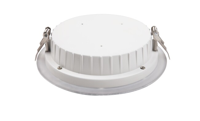 華輝照明專業(yè)LED筒燈廠家，標準的流程與質(zhì)檢程序確保COB筒燈質(zhì)量穩(wěn)定如一。