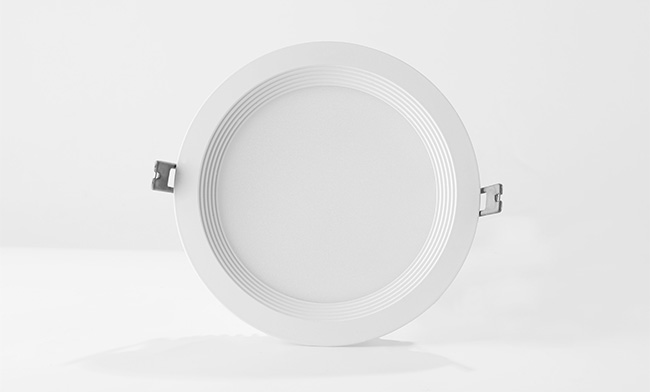 華輝照明成立于1987年，是一家專業生產LED辦公吊線燈,led面板燈,面板燈廠家,直發光面板燈，側發光面板燈的大型企業。