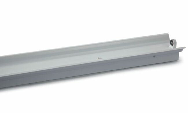 T8 1x40W 電感/電子 單支帶罩支架1230X125X70mm T8 1x40W 電感/電子 單支帶罩支架1230X125X70mm